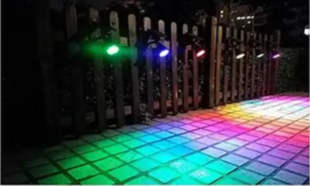 Solar Integrated Grass Spotlight