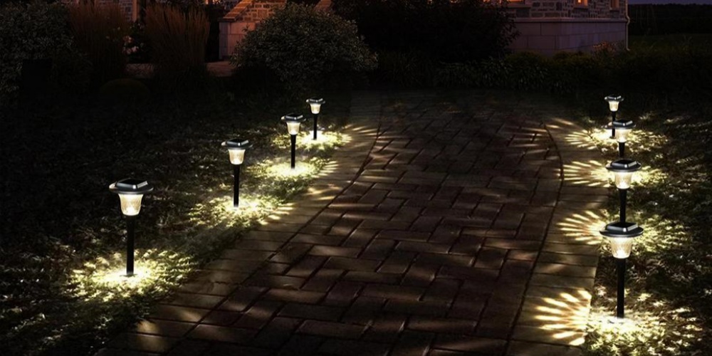solar pathway lights